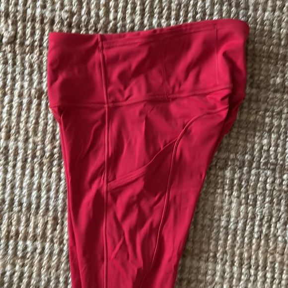 Lululemon Fast and Free Leggings - Picture 4 of 6